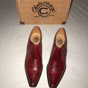 Western boots in women